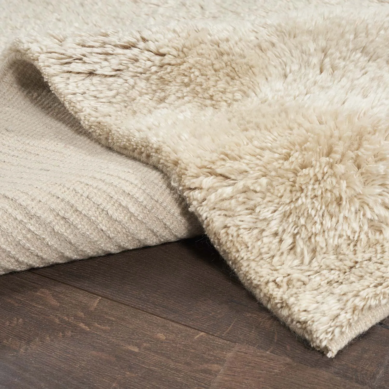 Beige Textured Wool Rug - 6' x 9'