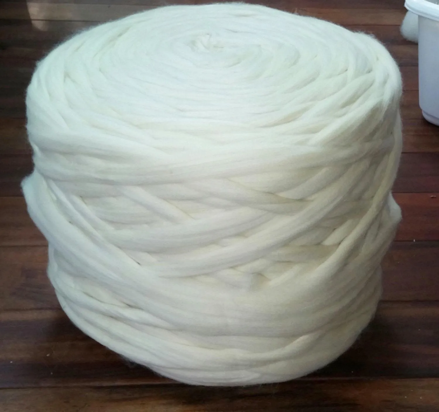 Bulk White Wool Roving