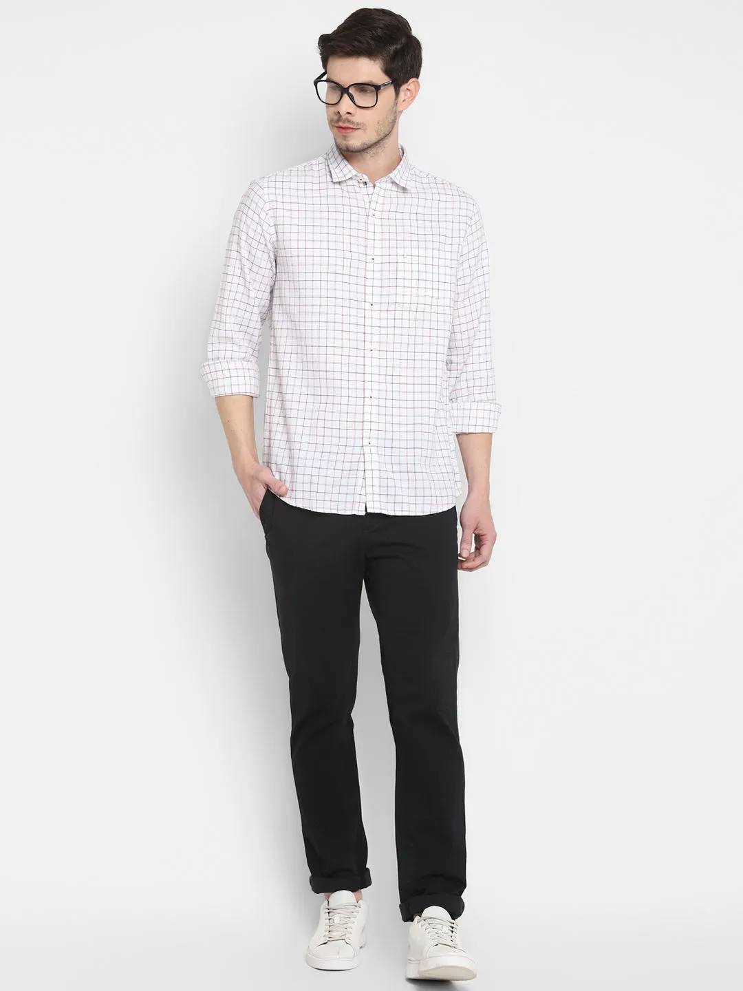 Checked White Slim Fit Casual Shirt