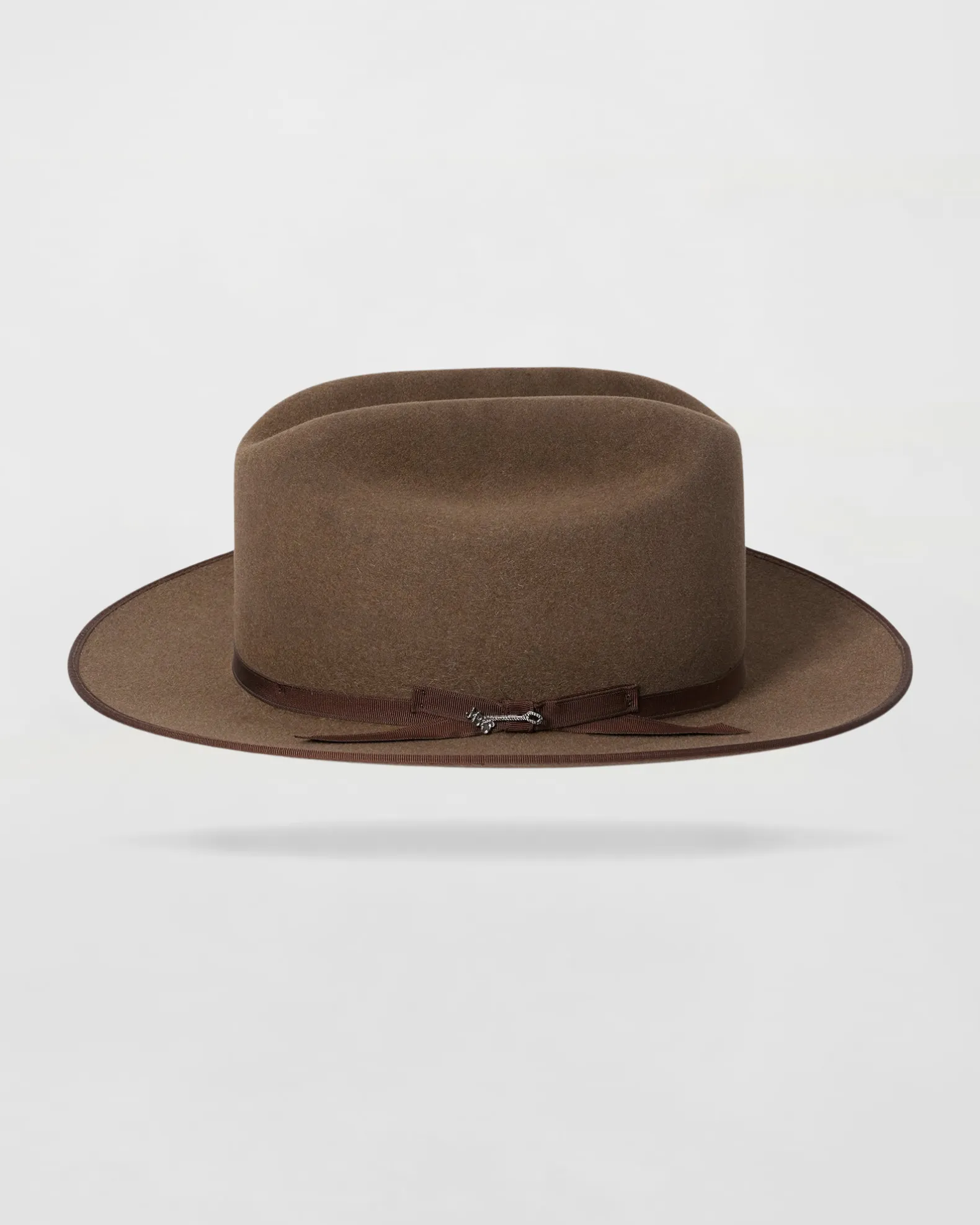 Classic Charm Felt Outdoor Hat in Silverbelly