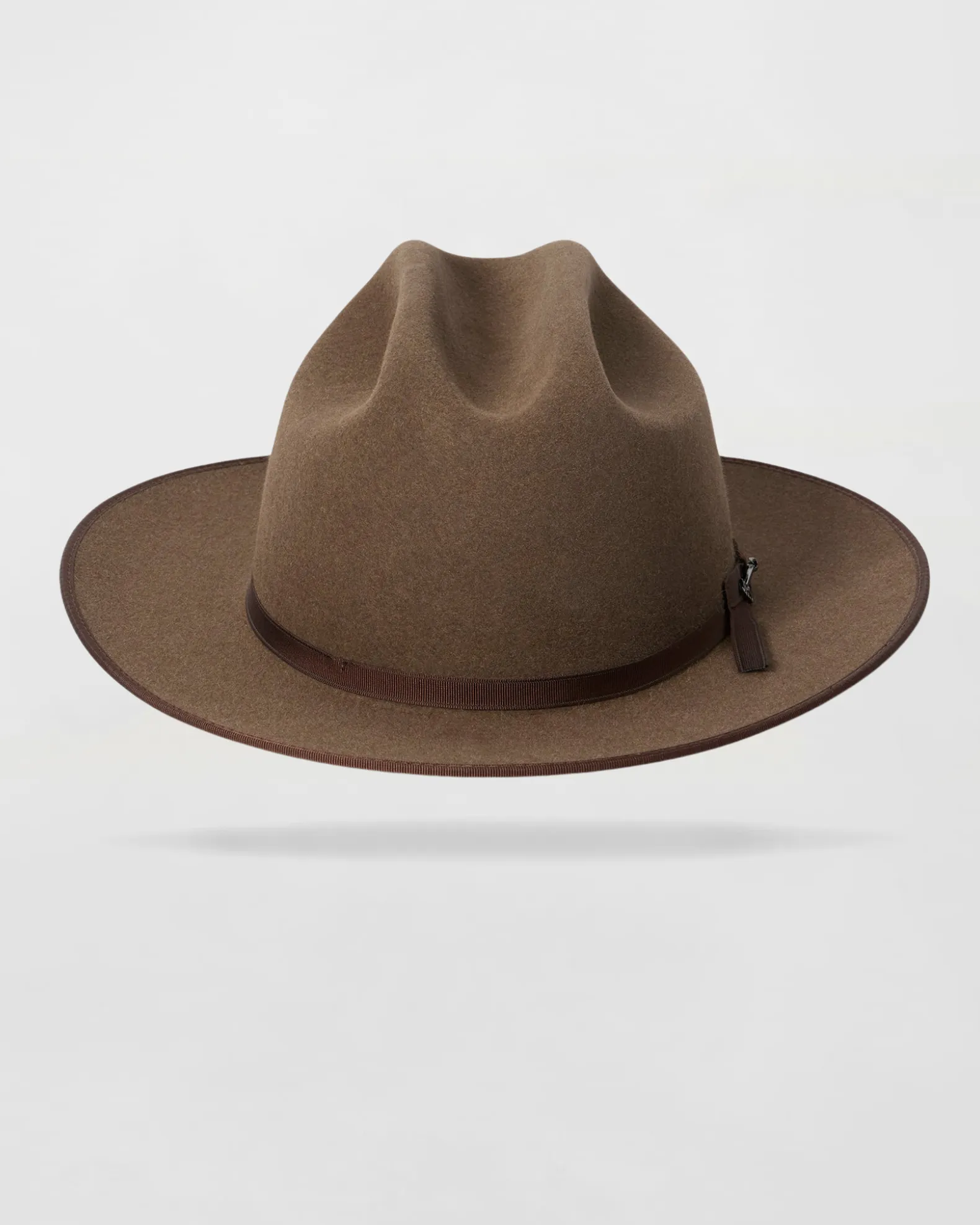 Classic Charm Felt Outdoor Hat in Silverbelly