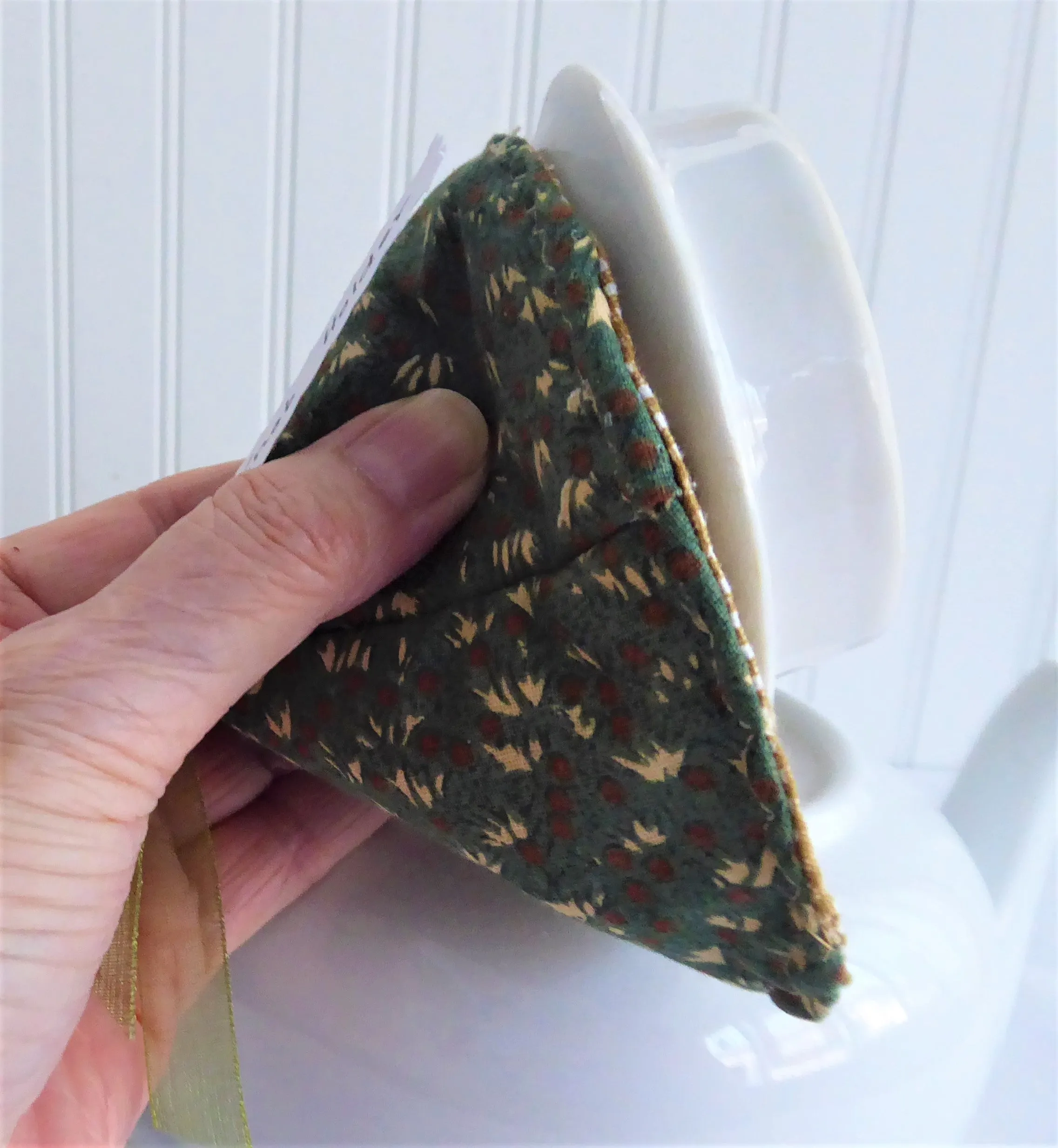 Lid Knob Holder Green Chintz Teapot Lid Holder Padded Tan Checks Inside